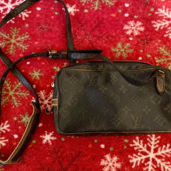 Louis Vuitton Marly Bandouliere - Picture 8 of 11